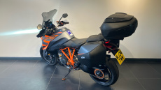 Ktm Superduke 1290 Super Duke GT (23MY)